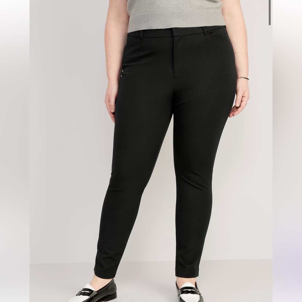 Women’s Old Navy High Waisted Skinny Pixie Pants